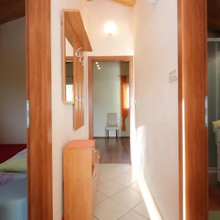 With Wifi - 8872 Apartment Vis