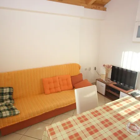 With Wifi - 8872 Vis